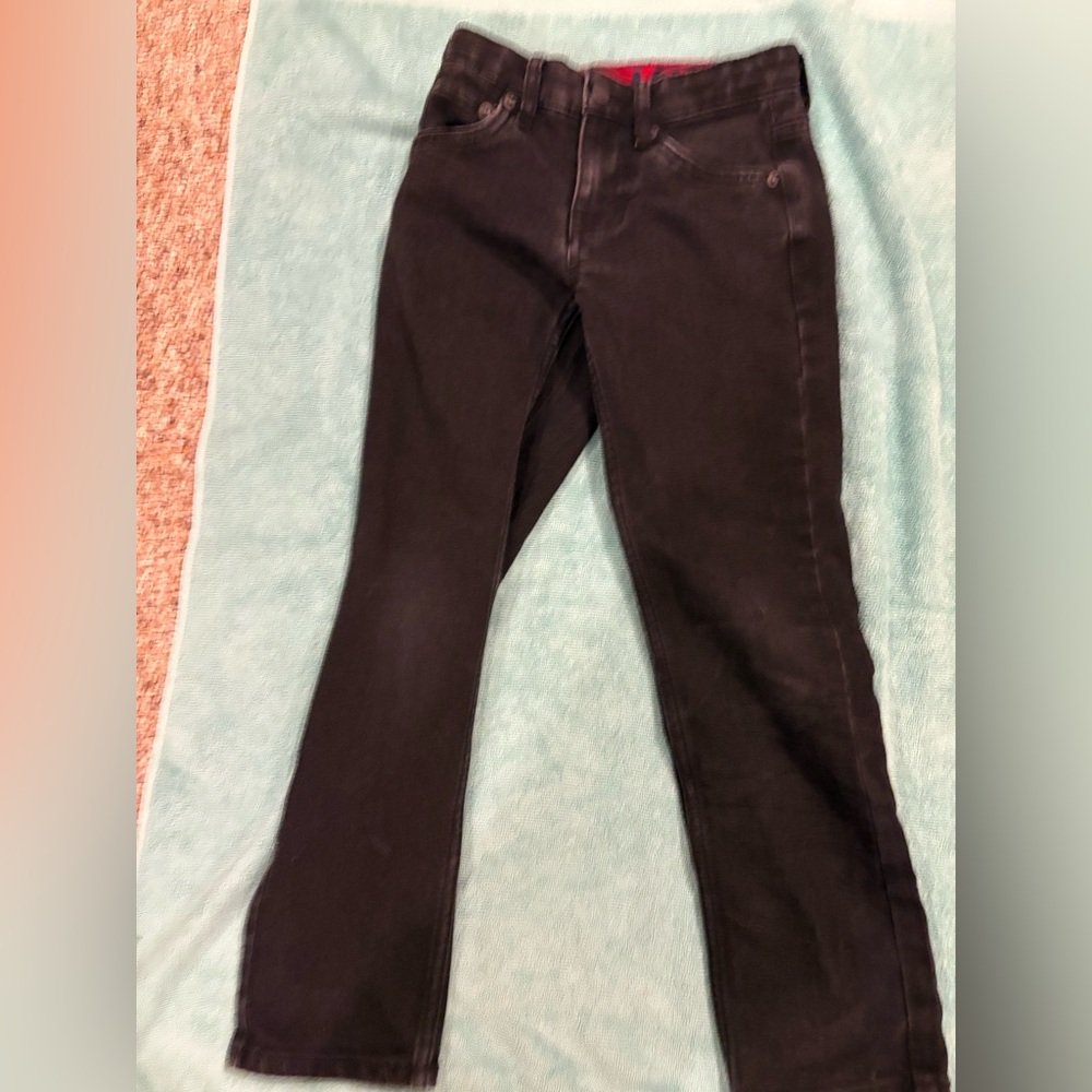 Boys black Levi’s size 8